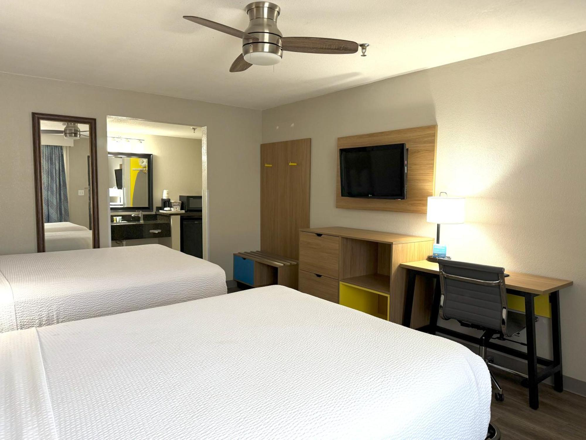Hotel Days By Wyndham Yuma