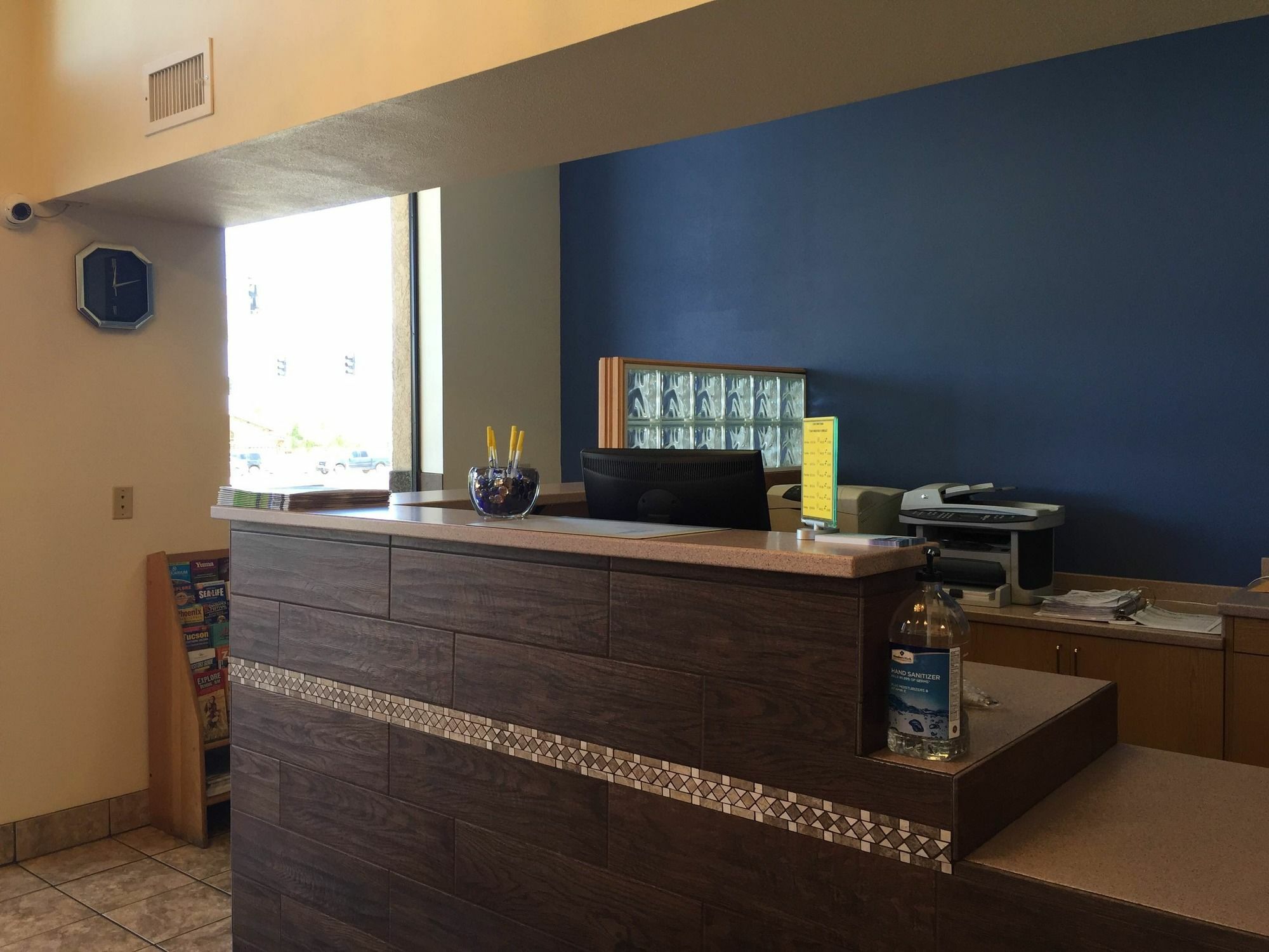 Days By Wyndham Hotel